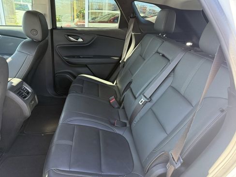 Used 2024 Chevrolet Blazer LT image 41