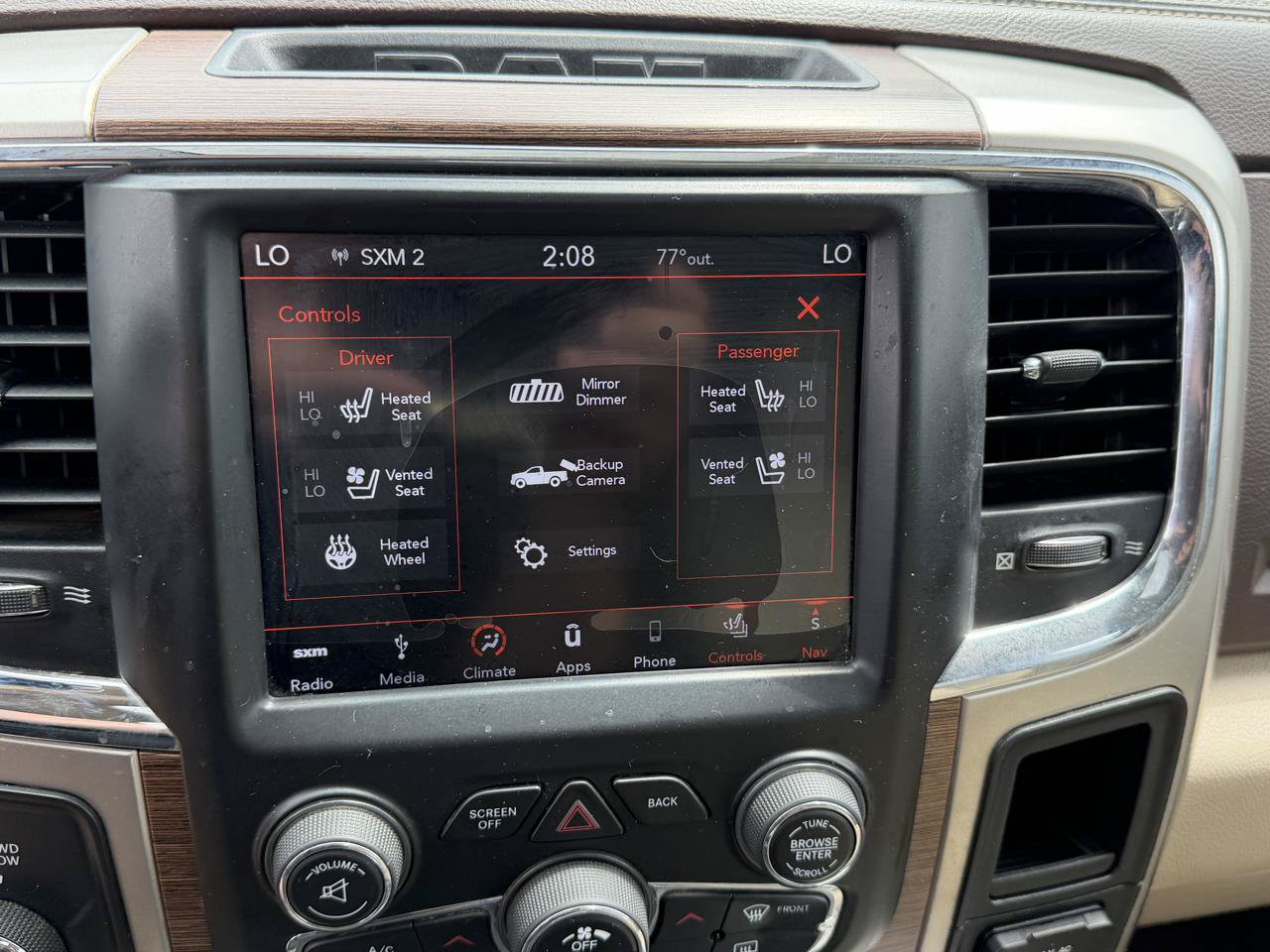 Used 2018 RAM 2500 Laramie AWD/4WD image 27