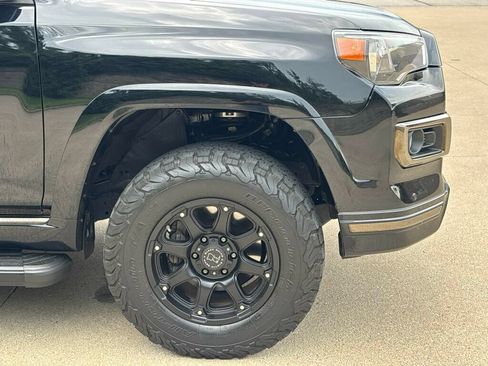 Used 2020 Toyota 4Runner Nightshade AWD/4WD image 36