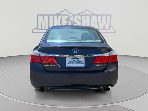 Used 2015 Honda Accord Sport image 4