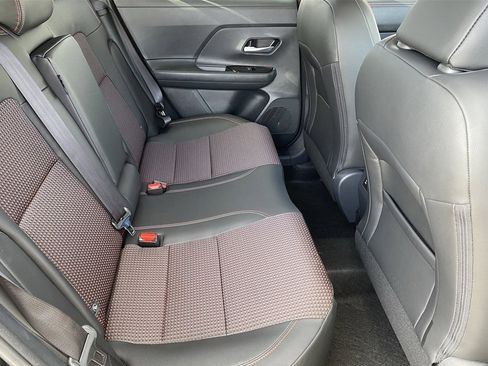 New 2026 Nissan Kicks SR image 15