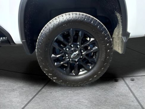 Used 2025 Chevrolet Silverado 2500 LT w/ Trail Boss Package AWD/4WD image 22