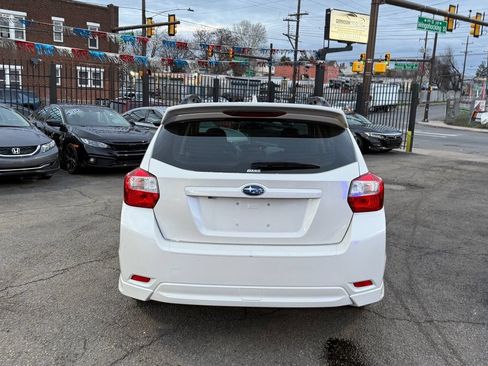 Used 2016 Subaru Impreza 2.0i Sport Premium w/ Popular Package #1 AWD/4WD image 4