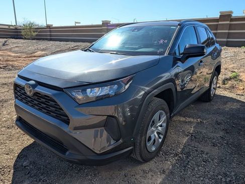 Used 2020 Toyota RAV4 LE image 12