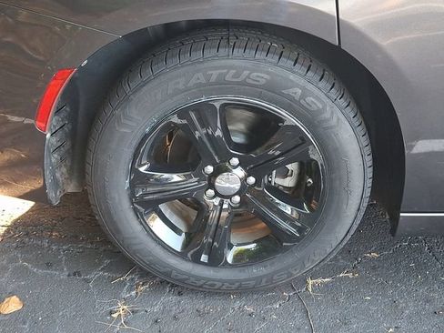 Used 2023 Dodge Charger SXT RWD image 10