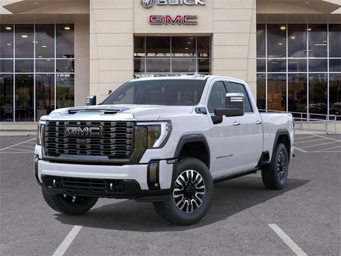 New 2026 GMC Sierra 2500 Denali Ultimate w/ LPO, Black Badging Package image 6