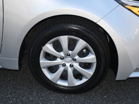 Used 2023 Toyota Corolla LE image 20