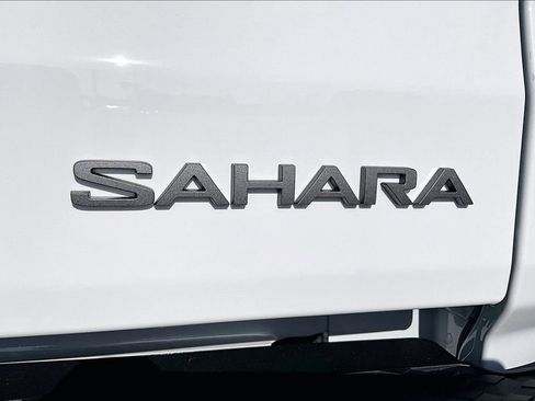 New 2026 Jeep Gladiator Sport image 24