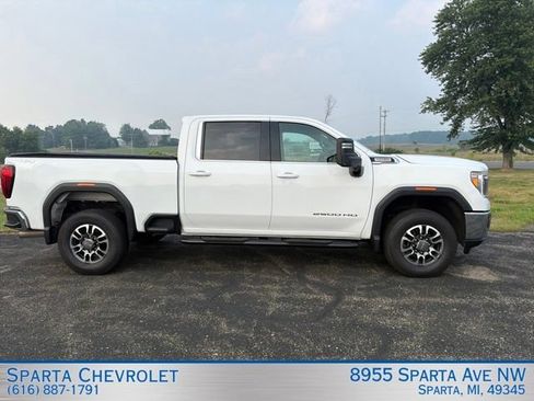 Used 2023 GMC Sierra 2500 SLE AWD/4WD image 2