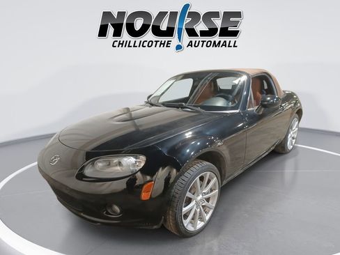 Used 2008 MAZDA MX-5 Miata Grand Touring w/ Premium Pkg image 1