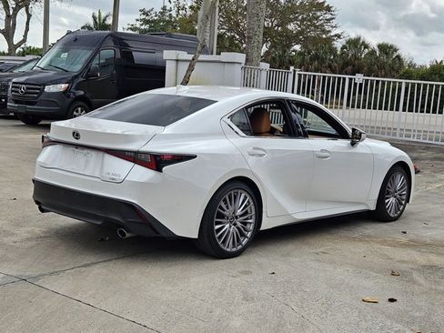 Used 2022 Lexus IS 300 AWD w/ Premium Package image 5