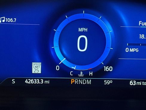 Used 2022 Ford Explorer ST w/ Equipment Group 401A image 28