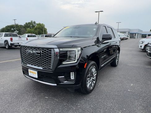 Certified 2024 GMC Yukon Denali Ultimate AWD/4WD image 8