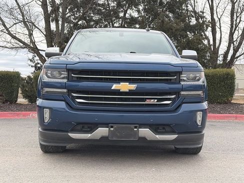 Used 2018 Chevrolet Silverado 1500 LTZ Z71 w/ LTZ Plus Package image 9