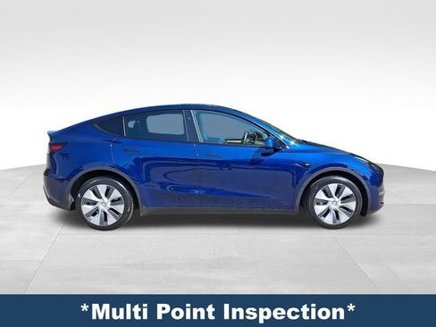 Used 2023 Tesla Model Y Long Range AWD/4WD image 9