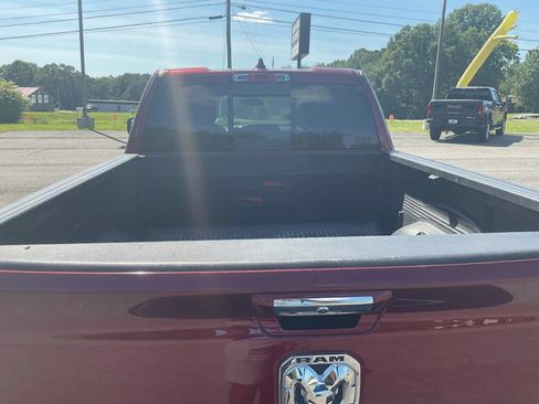 Used 2020 RAM 1500 Big Horn AWD/4WD image 33