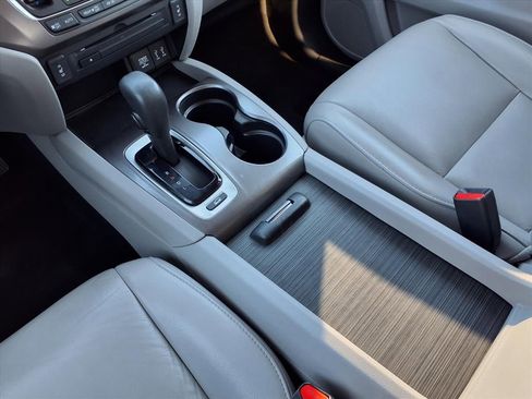 Used 2018 Honda Pilot EX-L image 17