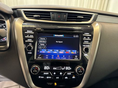 Certified 2024 Nissan Murano SV w/ SV Midnight Edition Package image 5