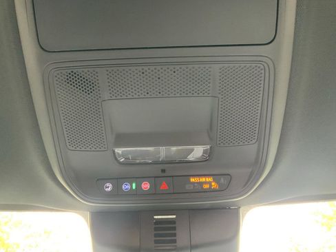 New 2026 Chevrolet Traverse Z71 w/ Driver Confidence Package image 27