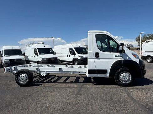 Used 2023 RAM ProMaster 3500 w/ Premium Appearance Group FWD image 7