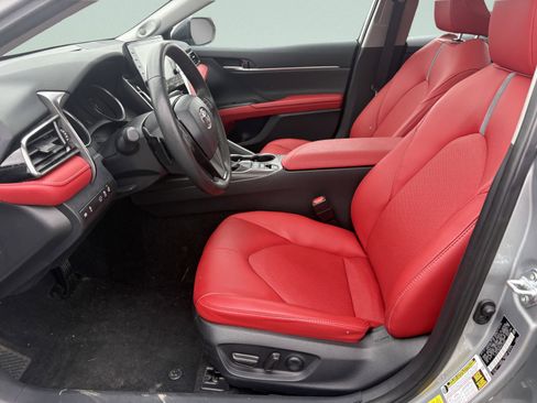 Used 2024 Toyota Camry XSE w/ Cold Weather Package image 10