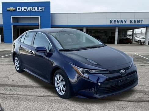 Used 2026 Toyota Corolla LE FWD image 1