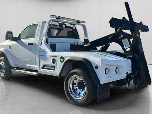 New 2024 RAM 4500 Tradesman image 7