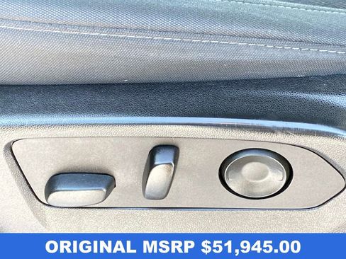 Used 2022 Chevrolet Silverado 1500 LT image 28