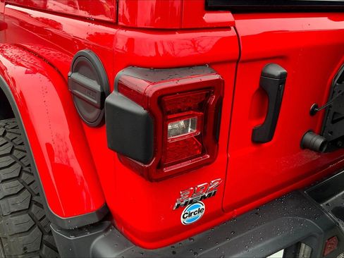 Certified 2023 Jeep Wrangler Unlimited Rubicon 392 w/ Trailer Tow Package image 25