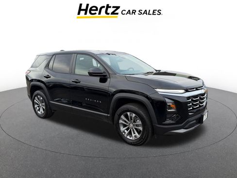 Used 2025 Chevrolet Equinox LT image 1