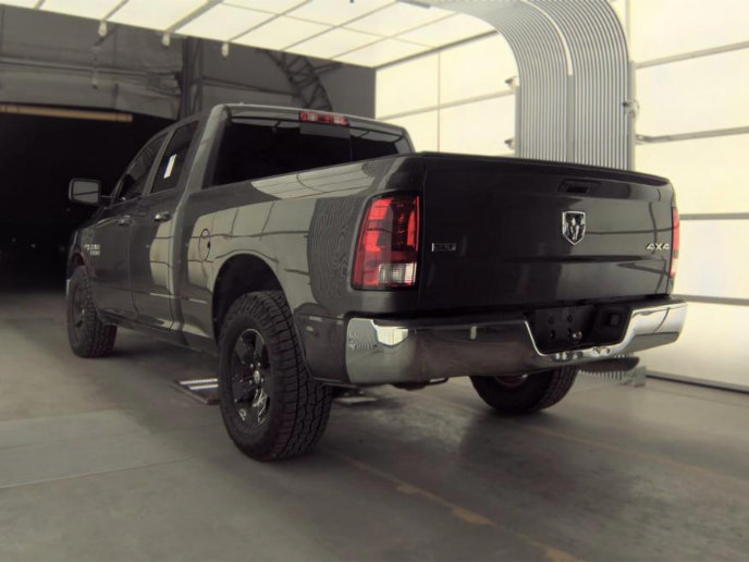 Used 2014 RAM 1500 Classic SLT AWD/4WD image 6