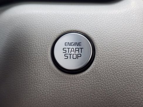 Certified 2022 Kia Sorento SX Prestige AWD/4WD image 24