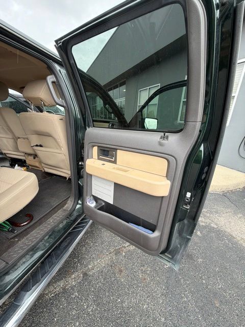 Used 2014 Ford F150 XLT w/ Equipment Group 302A Luxury AWD/4WD image 20