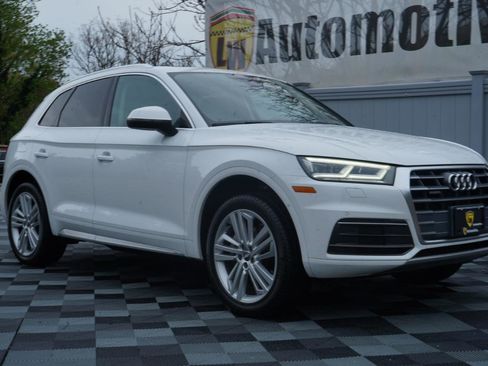 Used 2018 Audi Q5 2.0T Premium Plus AWD/4WD image 3