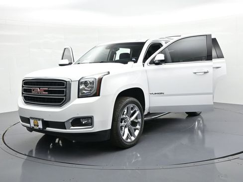 Used 2019 GMC Yukon SLT w/ HD Trailering Package AWD/4WD image 34