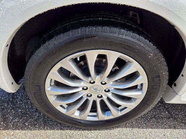 Used 2016 INFINITI QX80 2WD w/ Deluxe Technology Package image 21
