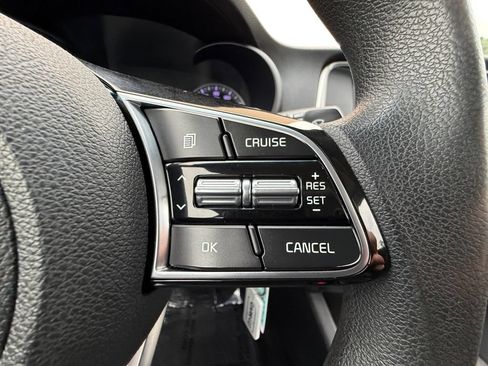 Used 2020 Kia Optima LX FWD image 24