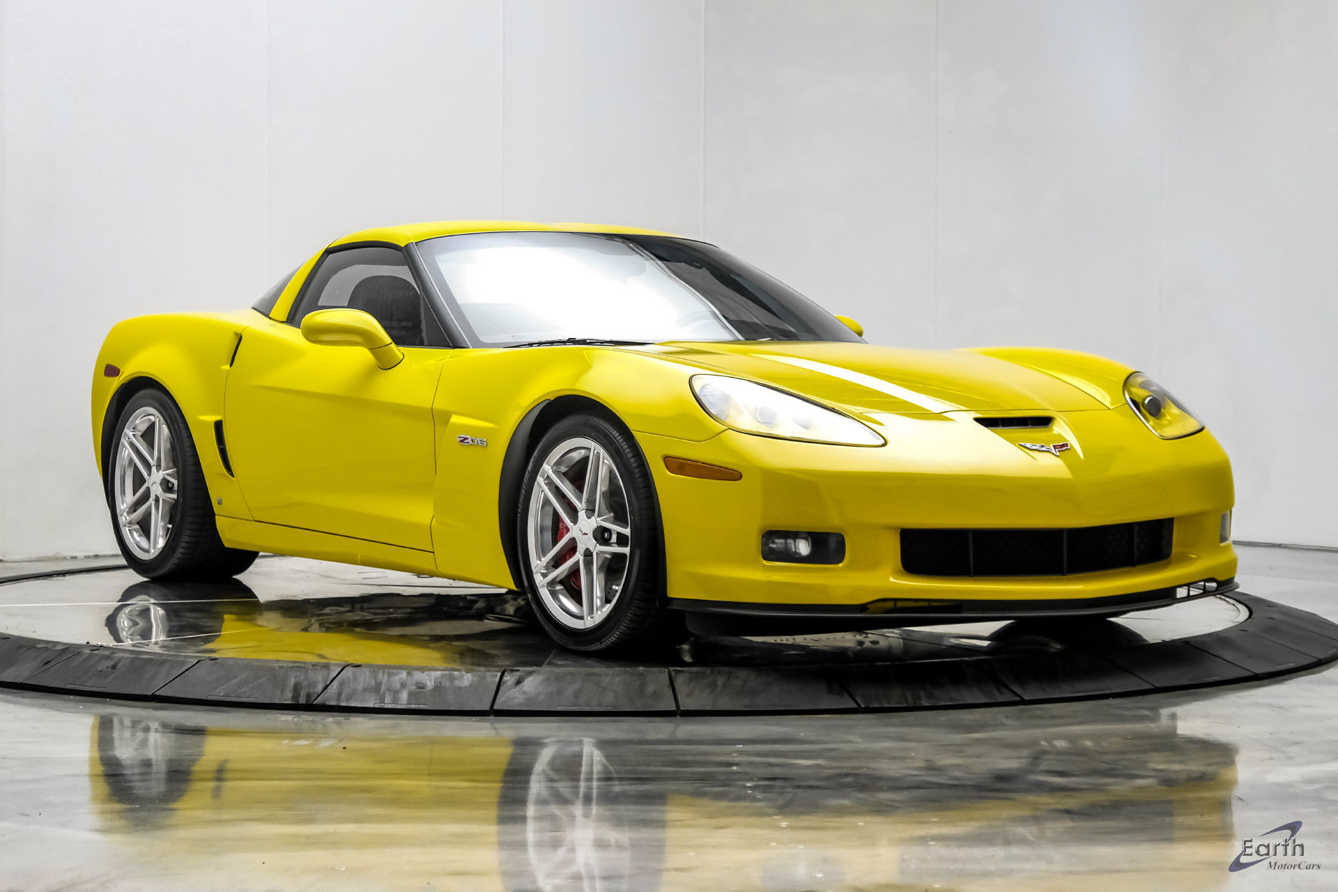 Used 2007 Chevrolet Corvette Z06 w/ Preferred Equipment Group RWD image 26