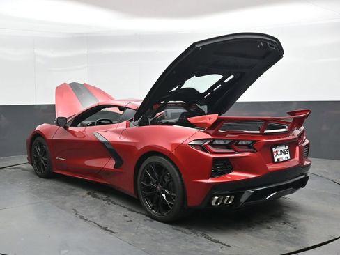 Used 2023 Chevrolet Corvette Stingray Preferred Cpe w/ Z51 Performance Package RWD image 50