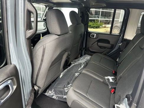 New 2026 Jeep Wrangler Sport S image 32