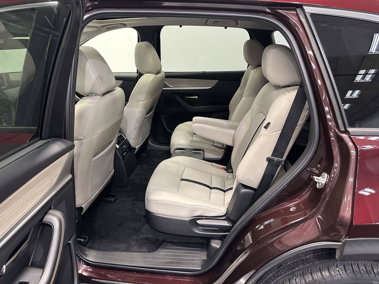 Used 2024 MAZDA CX-90 3.3 Turbo w/ Premium Package AWD/4WD image 26