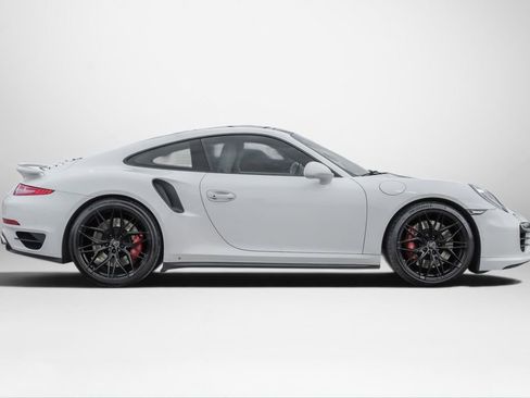 Used 2014 Porsche 911 Turbo AWD/4WD image 5
