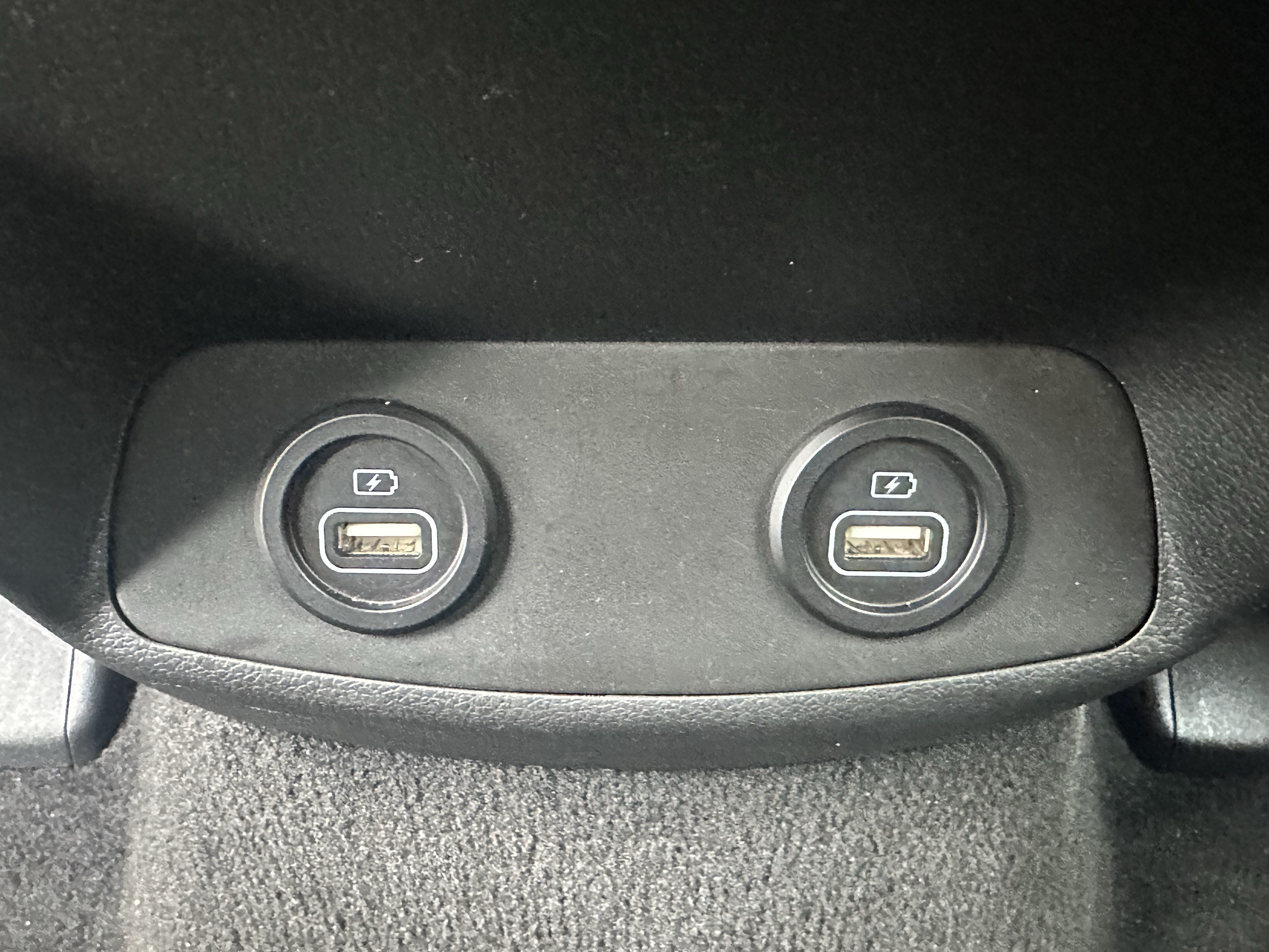 Used 2023 Hyundai Santa Fe SEL FWD image 20