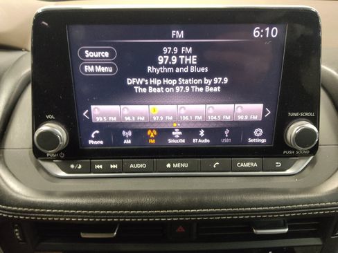 Used 2021 Nissan Rogue S FWD image 25