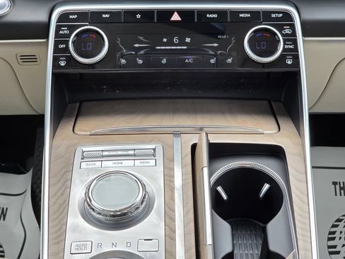 Used 2024 Genesis GV80 3.5T w/ Prestige Package AWD/4WD image 14
