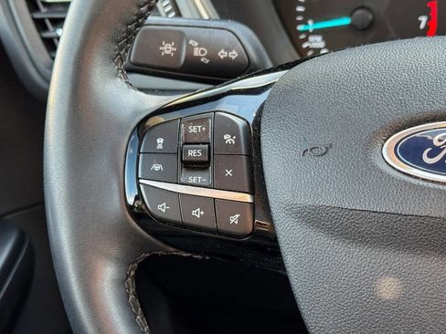 Certified 2022 Ford Escape SEL image 27