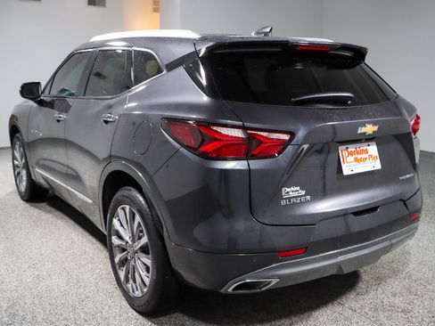 Used 2022 Chevrolet Blazer Premier w/ Enhanced Convenience Package FWD image 9