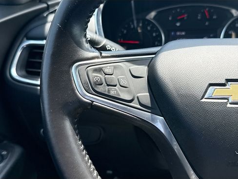 Used 2019 Chevrolet Equinox LT AWD/4WD image 34