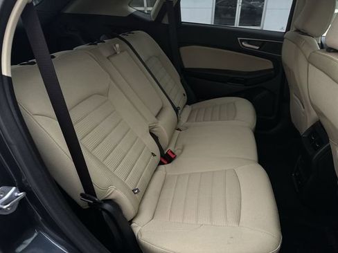Used 2022 Ford Edge SEL w/ Convenience Package image 27