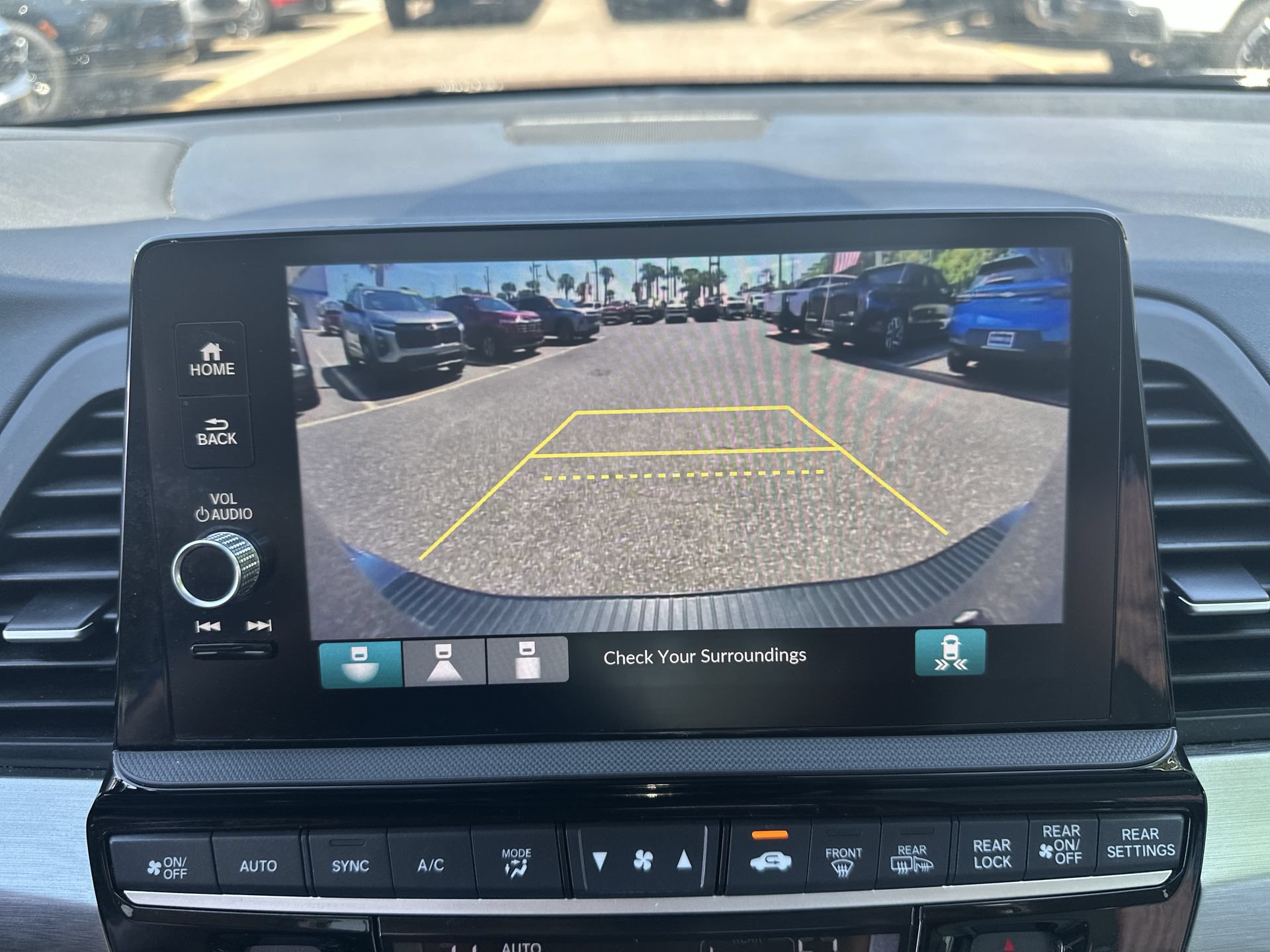 Used 2025 Honda Odyssey EX-L image 25